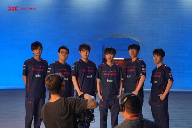 味着他们低 味着他们低