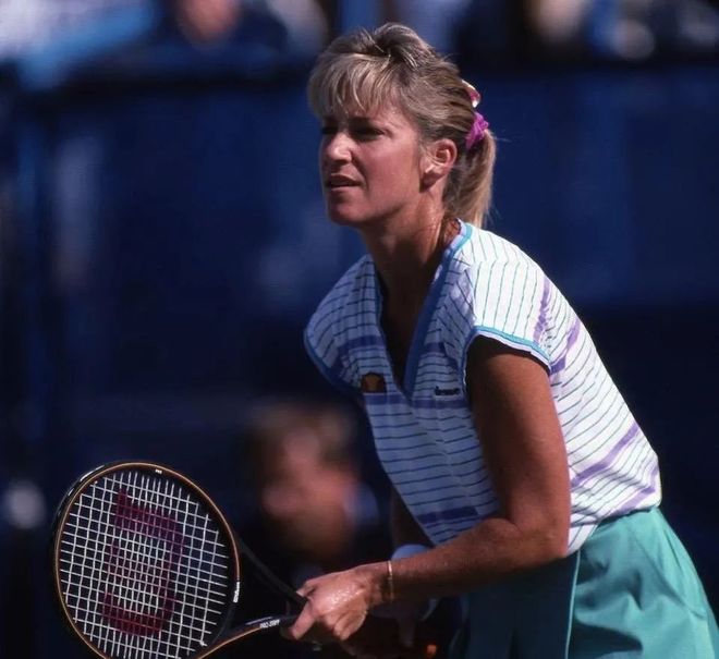 微向外逃 微向外逃